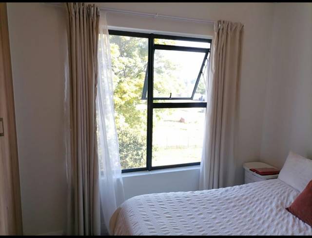1 BEDROOM PROPERTY TO RENT IN LINBRO PARK